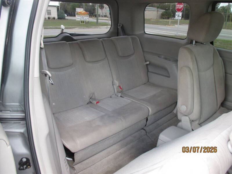 2017 Nissan Quest S