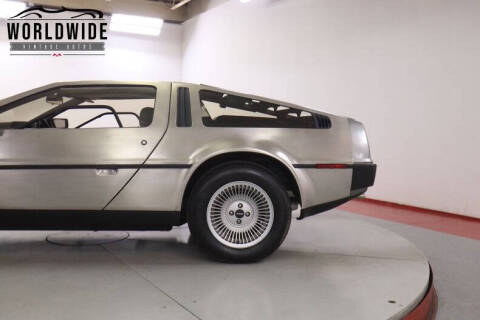 1981 DeLorean DMC-12