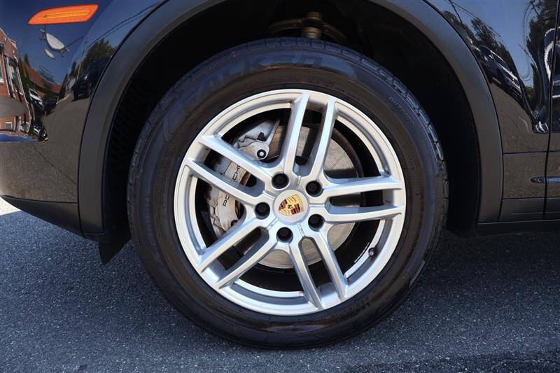 2016 Porsche Cayenne S