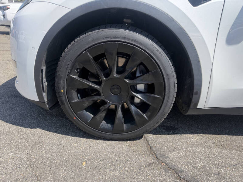 2022 Tesla Model Y Long Range