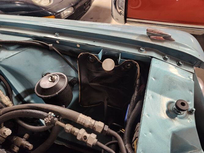 1964 Ford Thunderbird