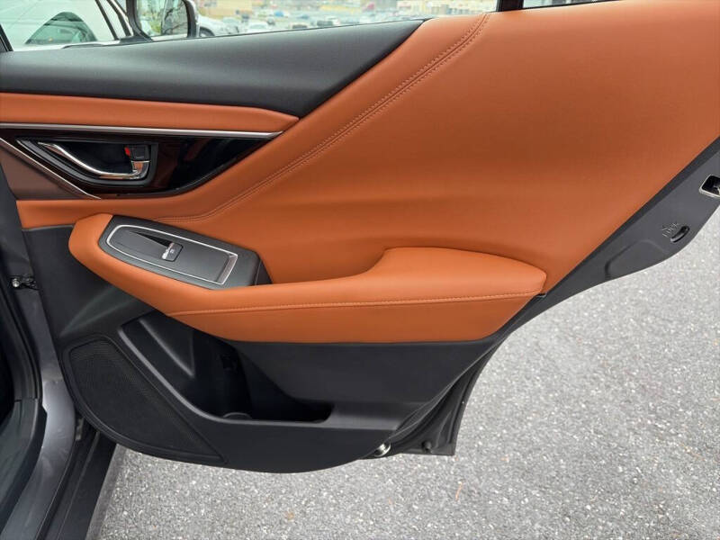 2022 Subaru Legacy Touring XT