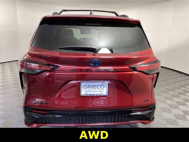 2025 Toyota Sienna XSE 7-Passenger