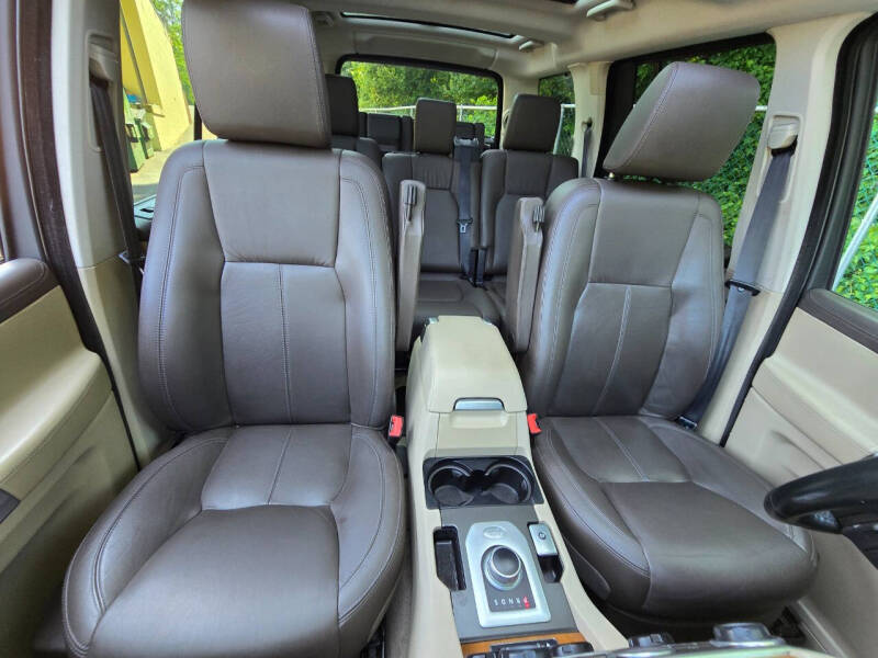 2016 Land Rover LR4 HSE LUX