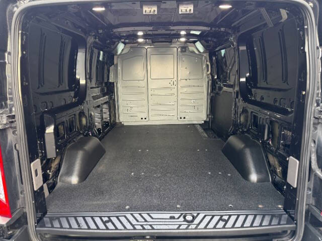 2022 Ford Transit