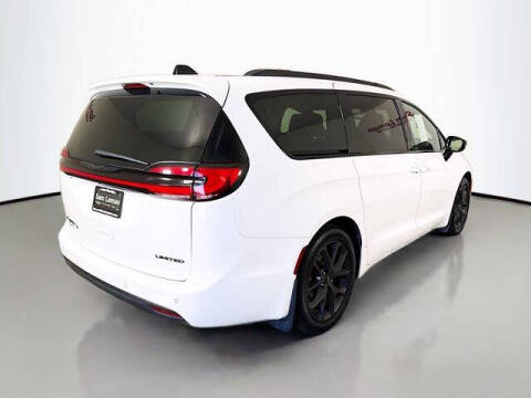 2025 Chrysler Pacifica Limited