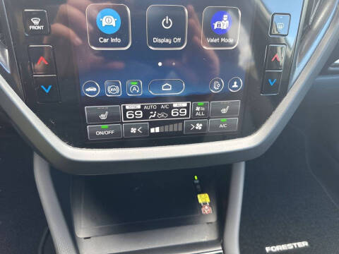 2025 Subaru Forester Premium