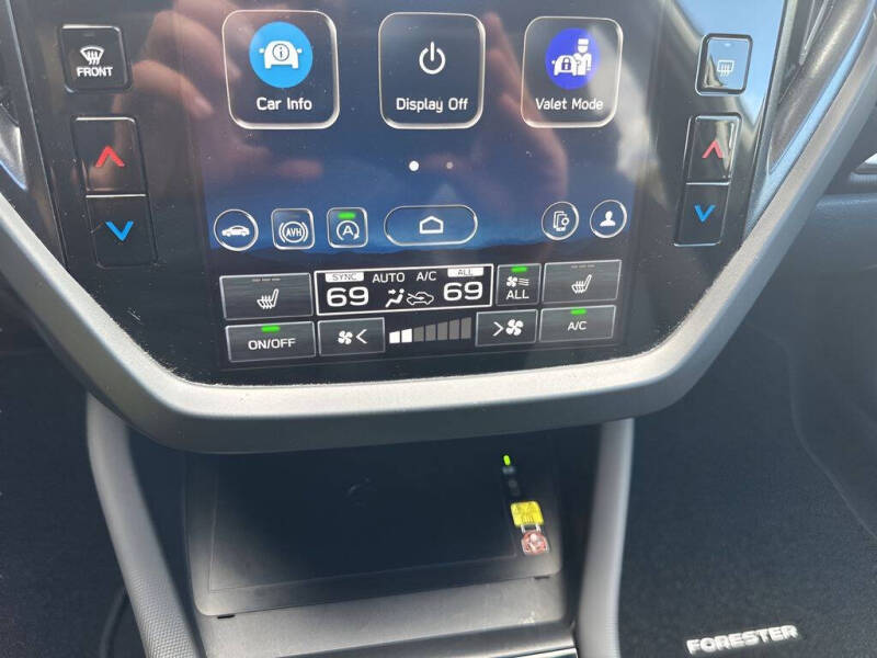 2025 Subaru Forester Premium