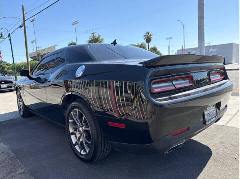 2017 Dodge Challenger GT