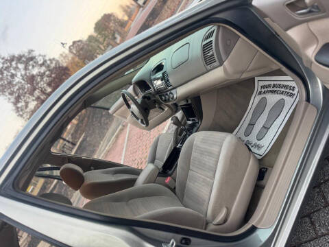 2005 Toyota Camry SE