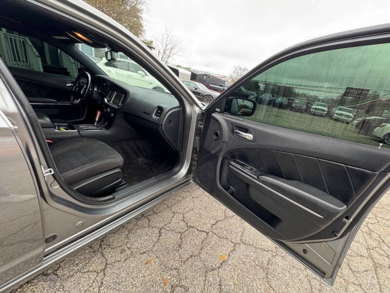 2012 Dodge Charger R/T
