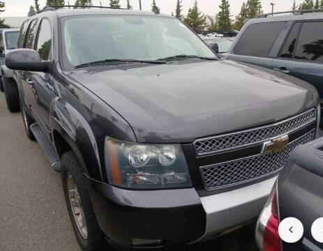 2010 Chevrolet Tahoe for sale at CLEAR CHOICE AUTOMOTIVE in Milwaukie OR