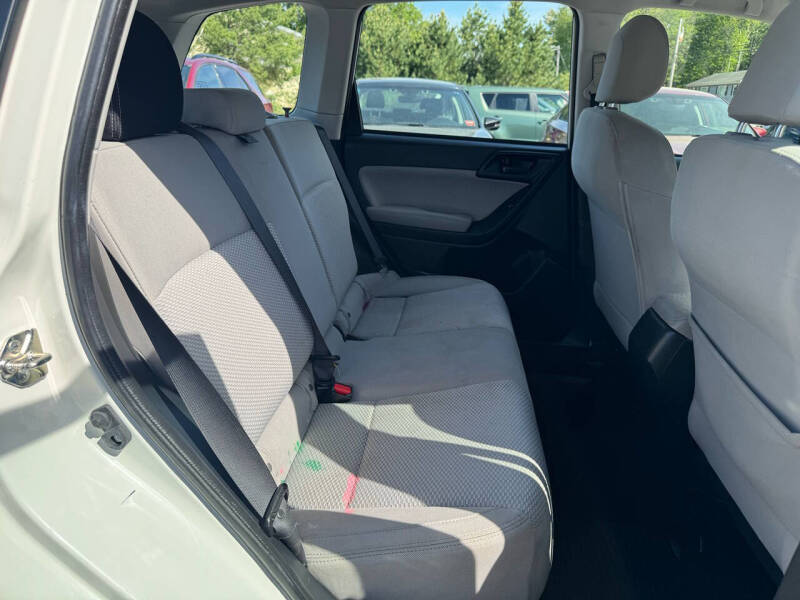 2017 Subaru Forester 2.5i