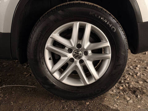 2011 Volkswagen Tiguan