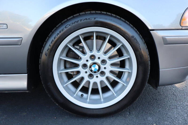 2002 BMW 5 Series 540i