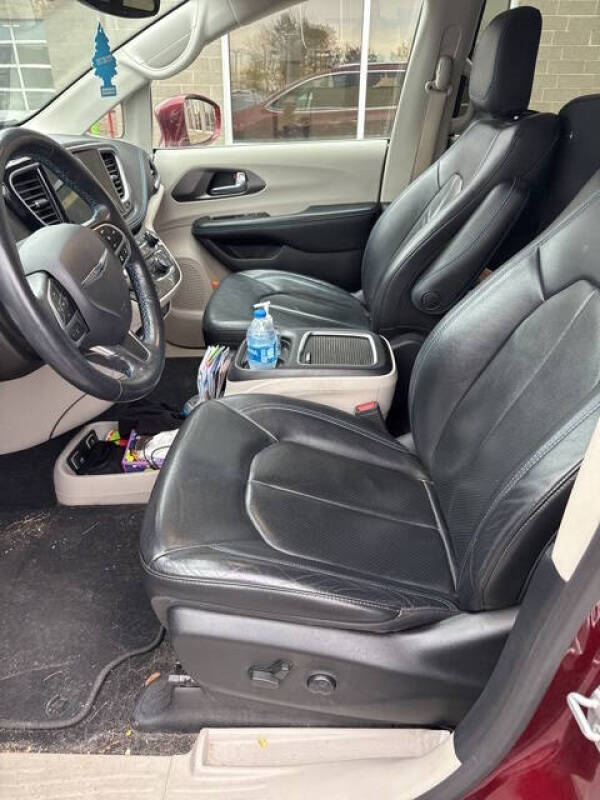 2021 Chrysler Pacifica Touring L