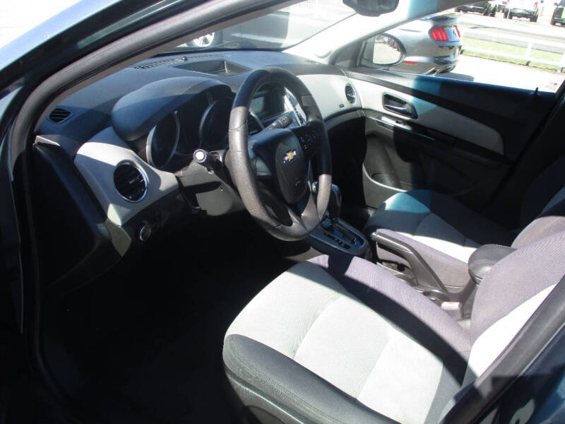 2012 Chevrolet Cruze LS
