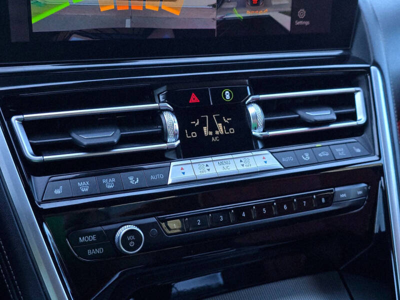 2024 BMW 8 Series 840i