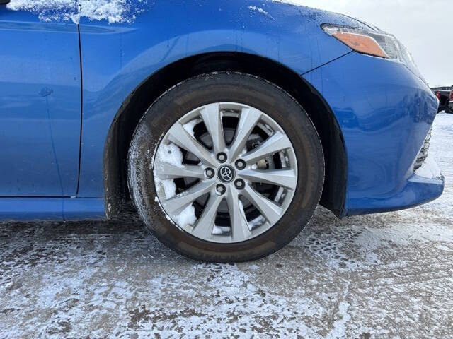 2019 Toyota Camry LE