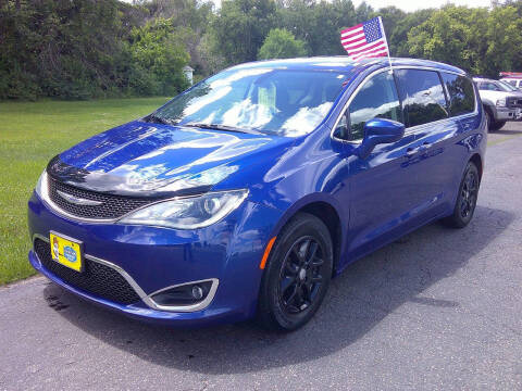 2020 Chrysler Pacifica Touring
