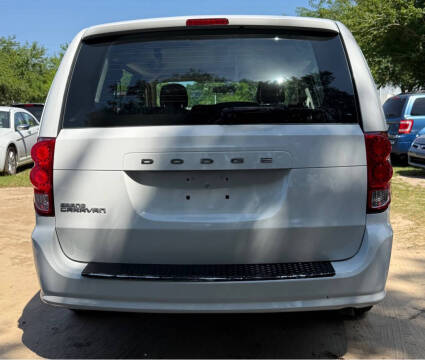 2015 Dodge Grand Caravan SE