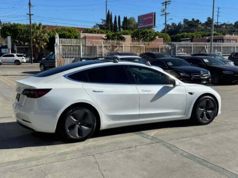 2020 Tesla Model 3 Standard Range