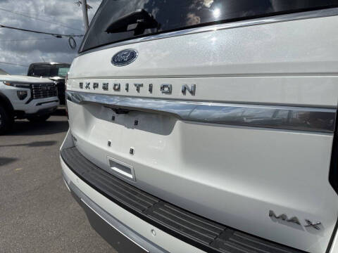 2024 Ford Expedition MAX Platinum