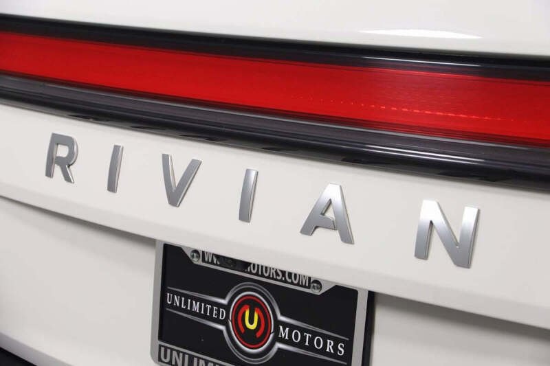 2022 Rivian R1S Launch Edition