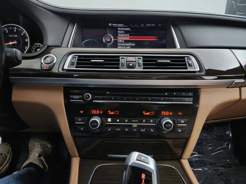 2014 BMW 7 Series 740i