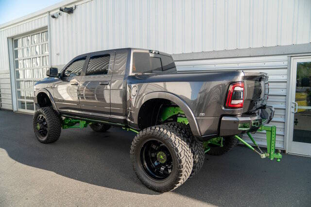 2021 RAM 3500 76
