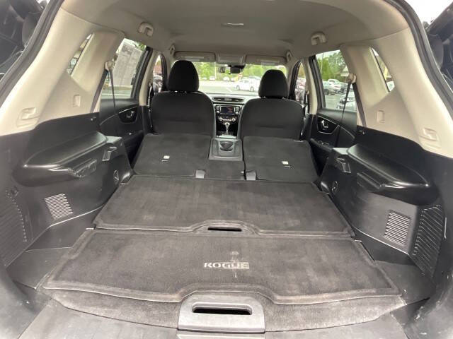 2020 Nissan Rogue SV