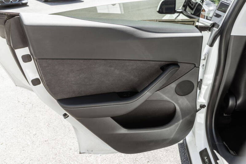 2020 Tesla Model Y Performance
