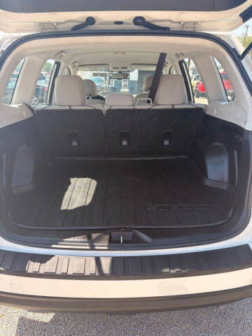2015 Subaru Forester 2.5i