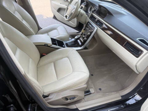 2013 Volvo XC70 3.2 Platinum