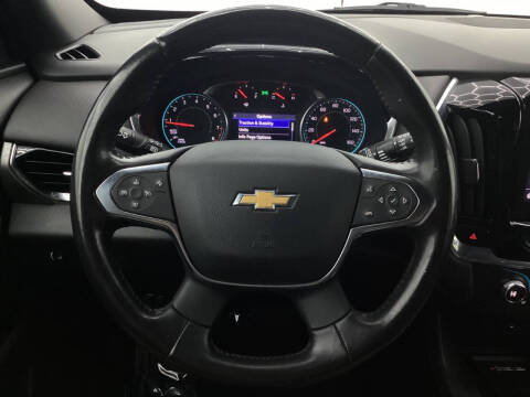 2022 Chevrolet Traverse LT Cloth