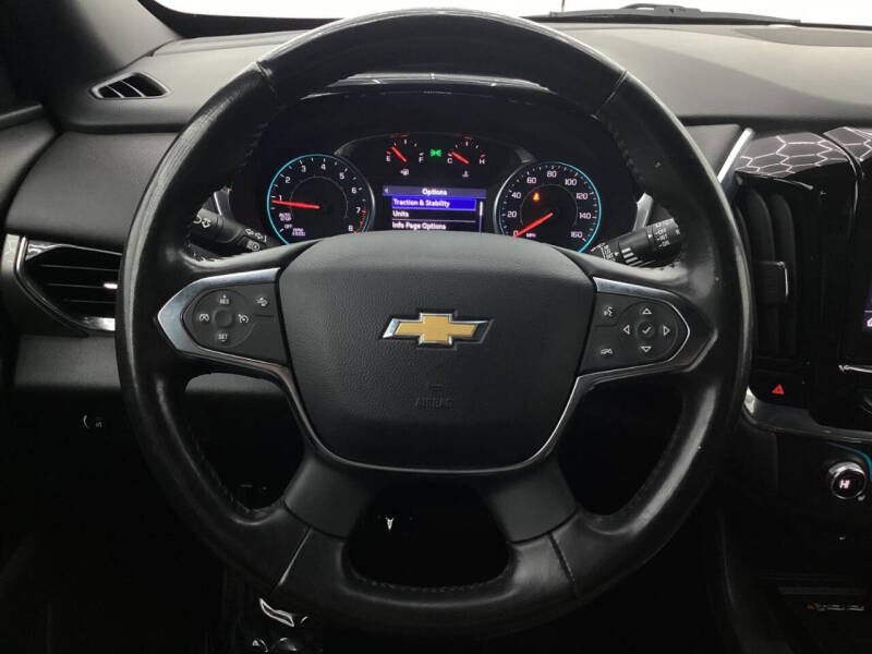 2022 Chevrolet Traverse LT Cloth