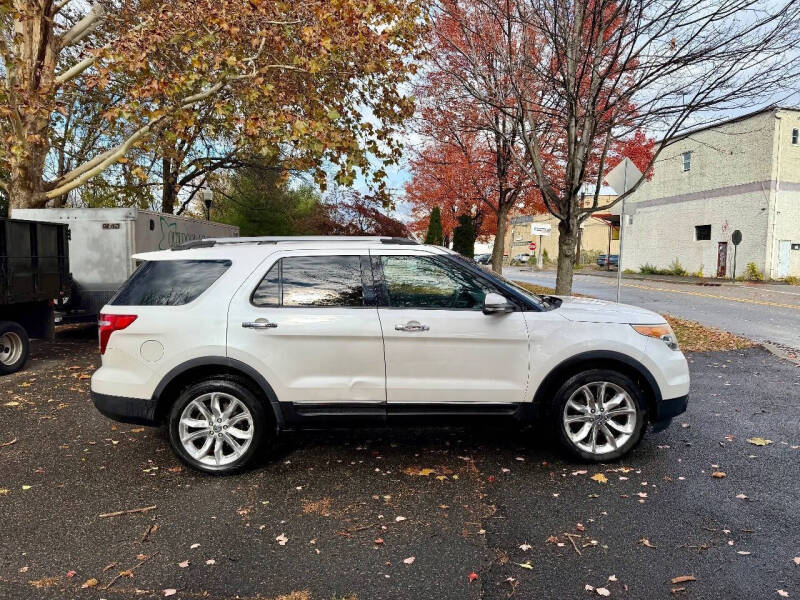 2011 Ford Explorer Limited