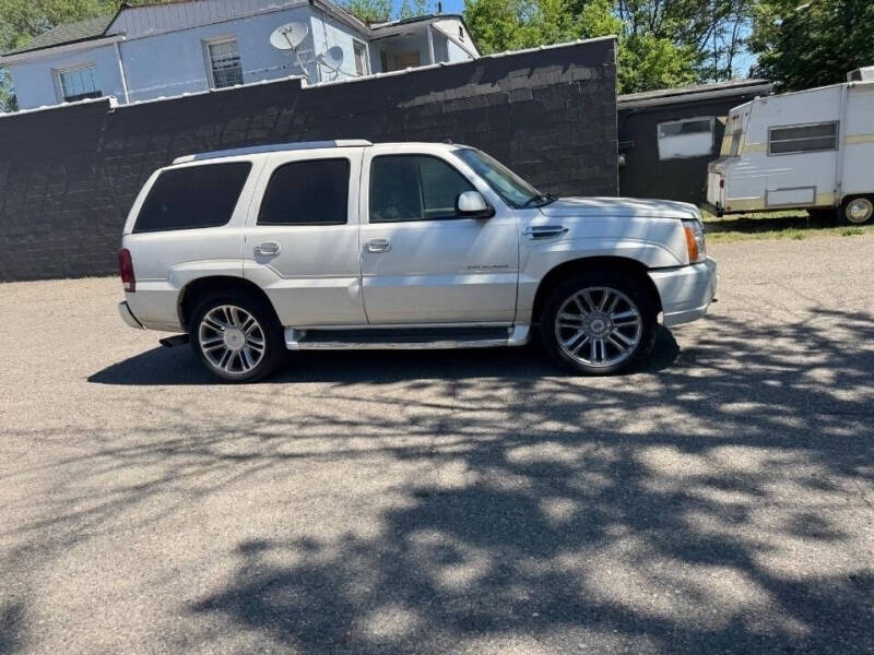 2004 Cadillac Escalade