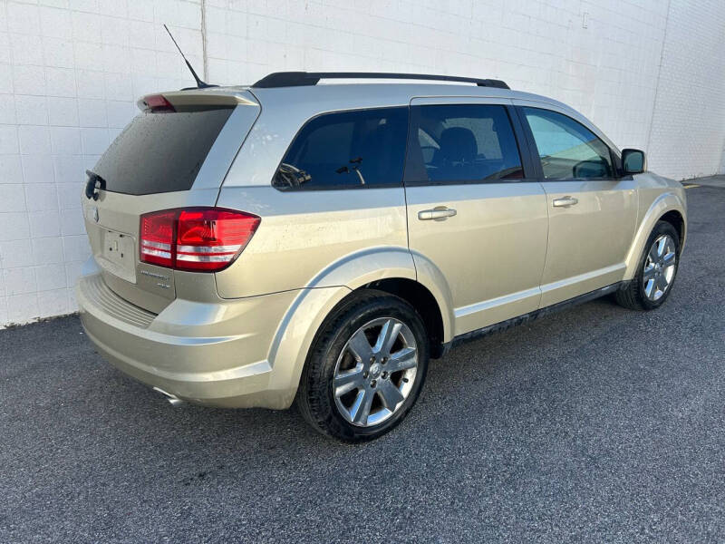 2010 Dodge Journey SXT photo 3