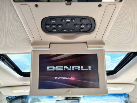 2016 GMC Yukon Denali