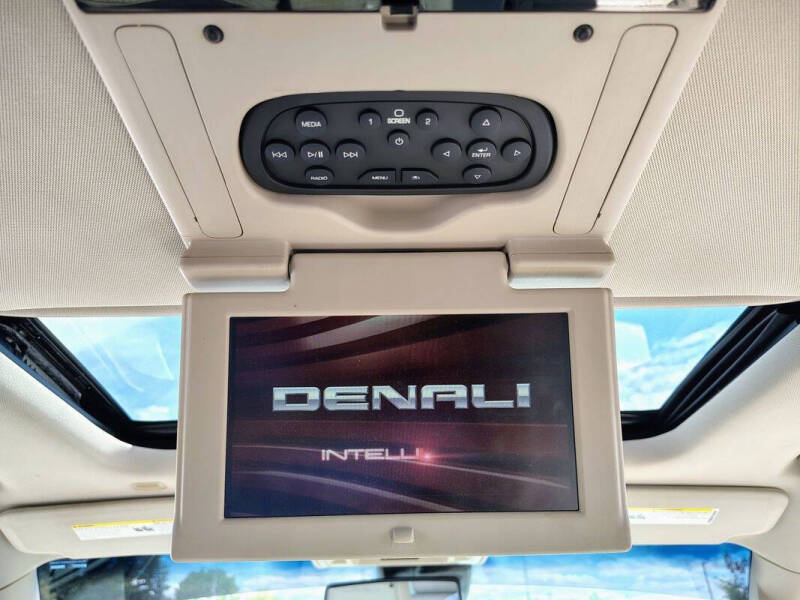 2016 GMC Yukon Denali