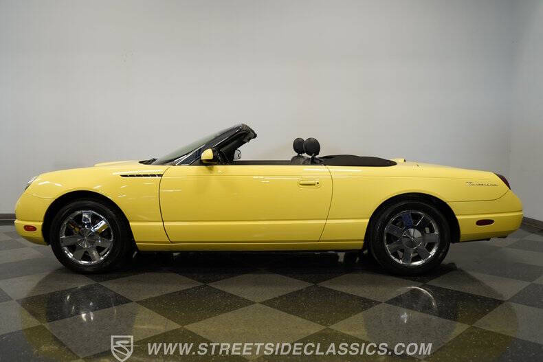 2002 Ford Thunderbird Deluxe