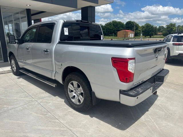 2018 Nissan Titan SV