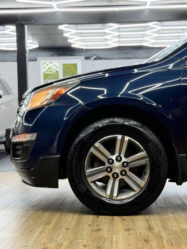 2017 Chevrolet Traverse LS