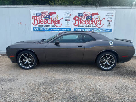 2022 Dodge Challenger SXT