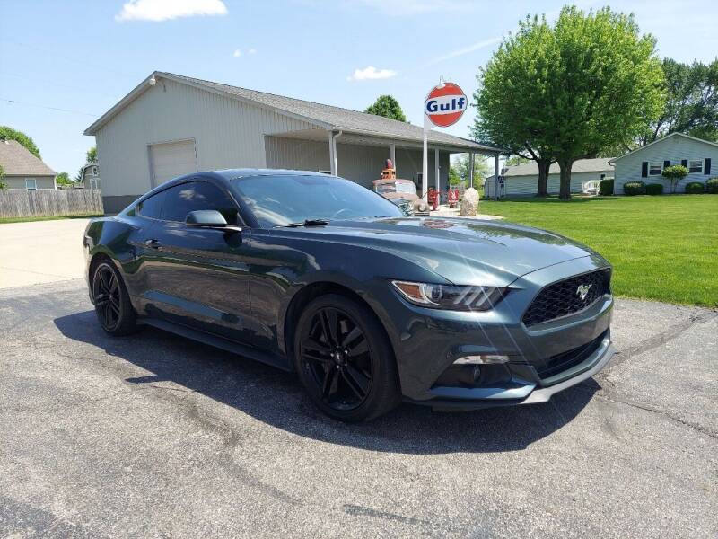 2016 Ford Mustang for sale at CALDERONE CAR & TRUCK in Whiteland IN