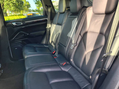 2016 Porsche Cayenne