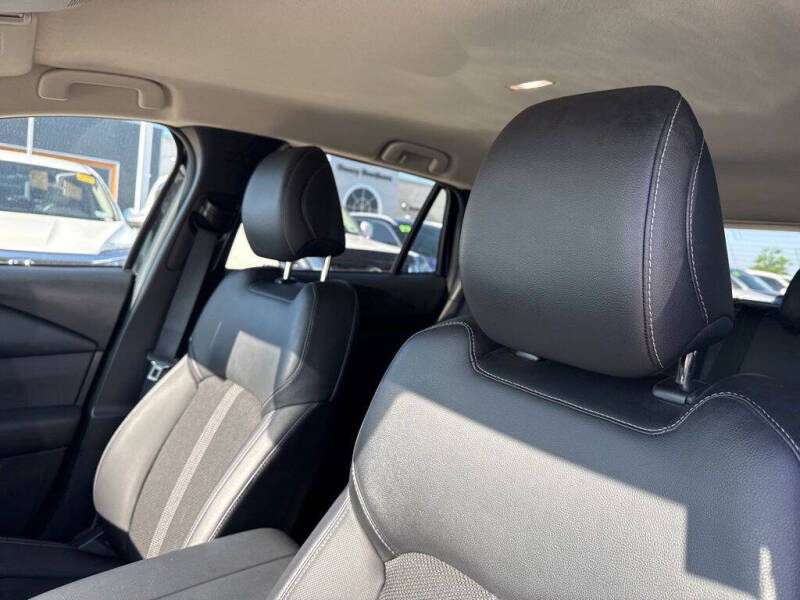 2025 Mazda CX-50 2.5 S Preferred