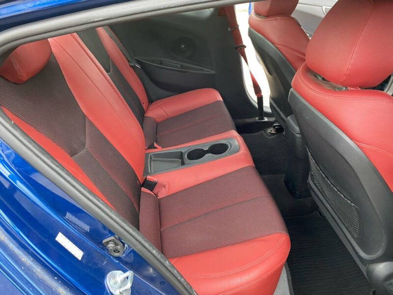 2016 Hyundai Veloster