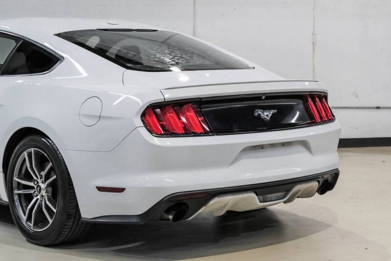 2017 Ford Mustang EcoBoost Premium